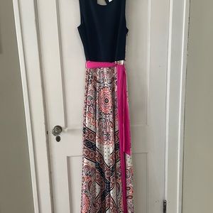 Eliza J Handkerchief Gown Size 12 NWT